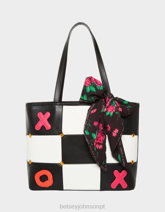 Preto branco tic tac tote (com peças do jogo) H6X06229 Betsey Johnson mulheres acessórios