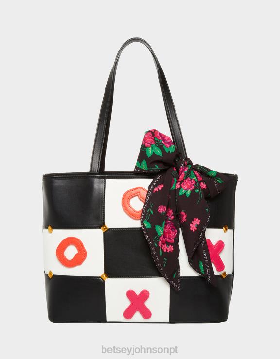 Preto branco tic tac tote (com peças do jogo) H6X06229 Betsey Johnson mulheres acessórios