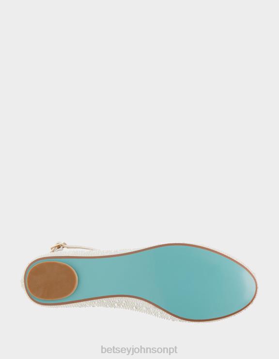 marfim ás H6X06132 Betsey Johnson mulheres sapato