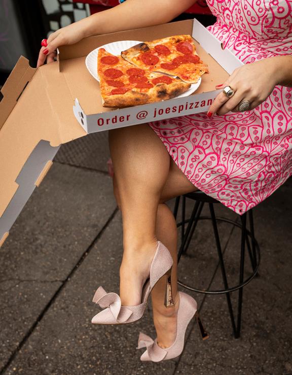 champanhe nobre H6X0662 Betsey Johnson mulheres sapato