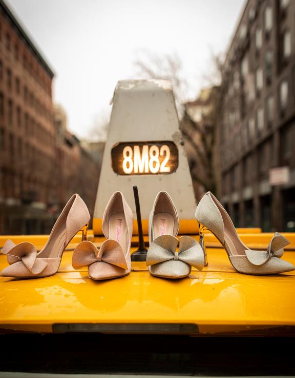 champanhe nobre H6X0662 Betsey Johnson mulheres sapato