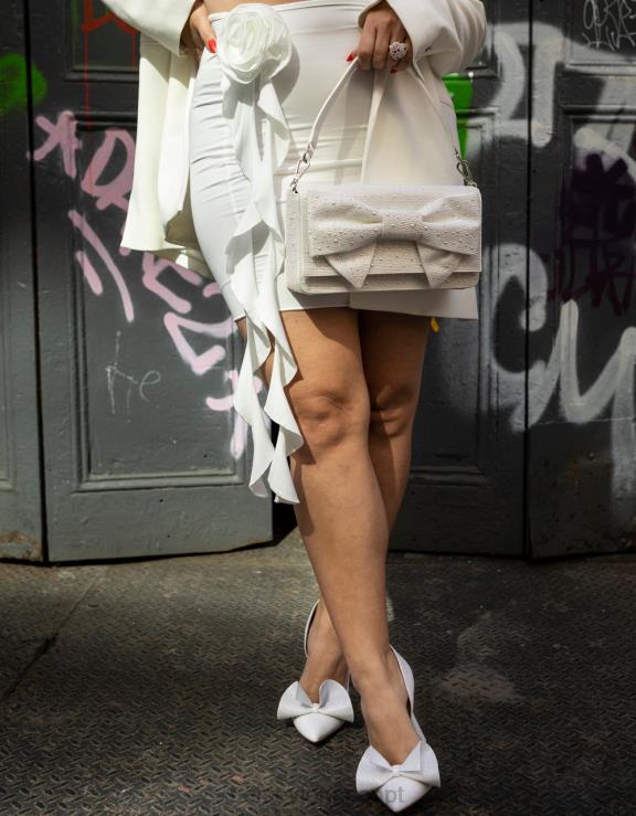 marfim nobre H6X0684 Betsey Johnson mulheres sapato