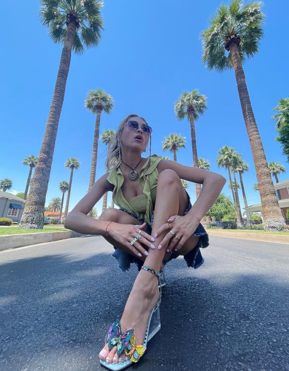 multi azul Kynlee H6X0634 Betsey Johnson mulheres sapato